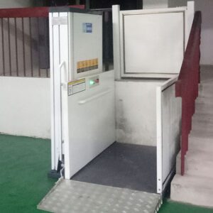 ლიფტი ვერტიკალური ინვალიდის ეტლის ამწევი